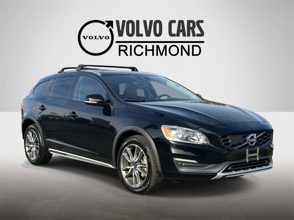 2015 Volvo V60 Base