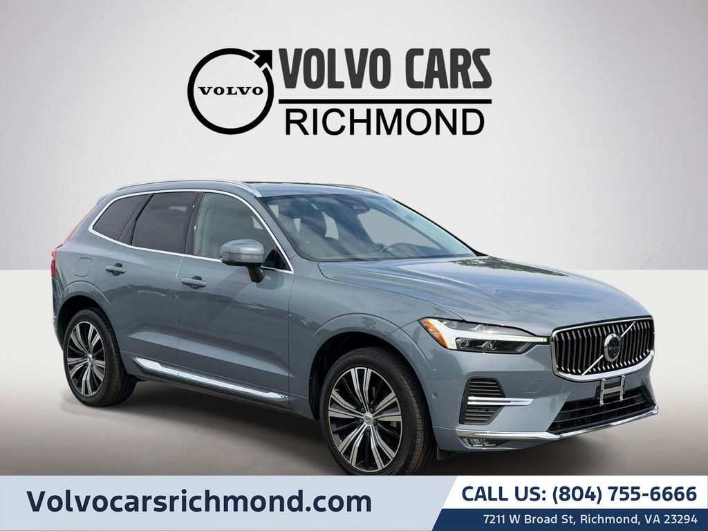 2023 Volvo XC60 B5 Plus Bright Theme AWD's photo
