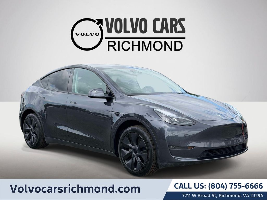 2024 Tesla Model Y Long Range Dual Motor All-Wheel Drive's photo