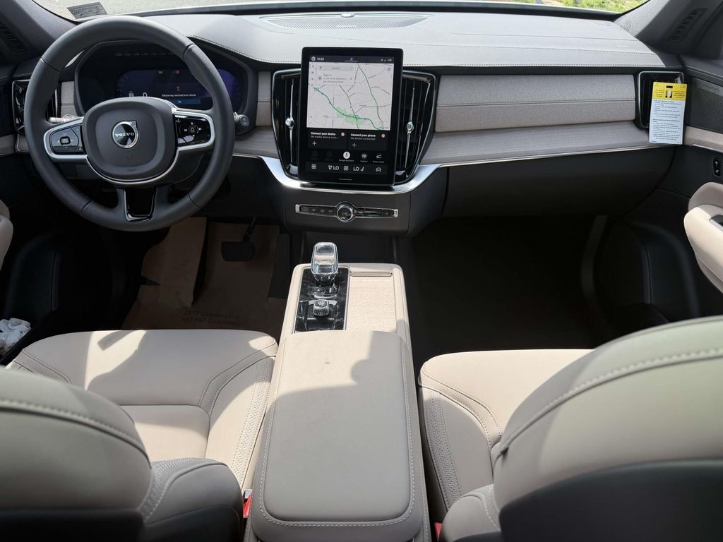 New 2026 Volvo XC90 B6 Plus 7-Seater SUV