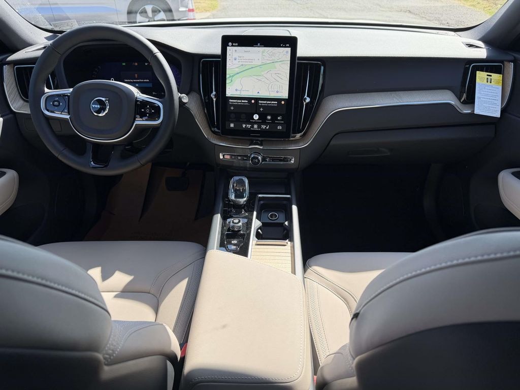 New 2026 Volvo XC60 B5 Plus SUV
