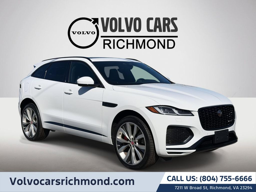 2023 Jaguar F-PACE P400 R-Dynamic S's photo