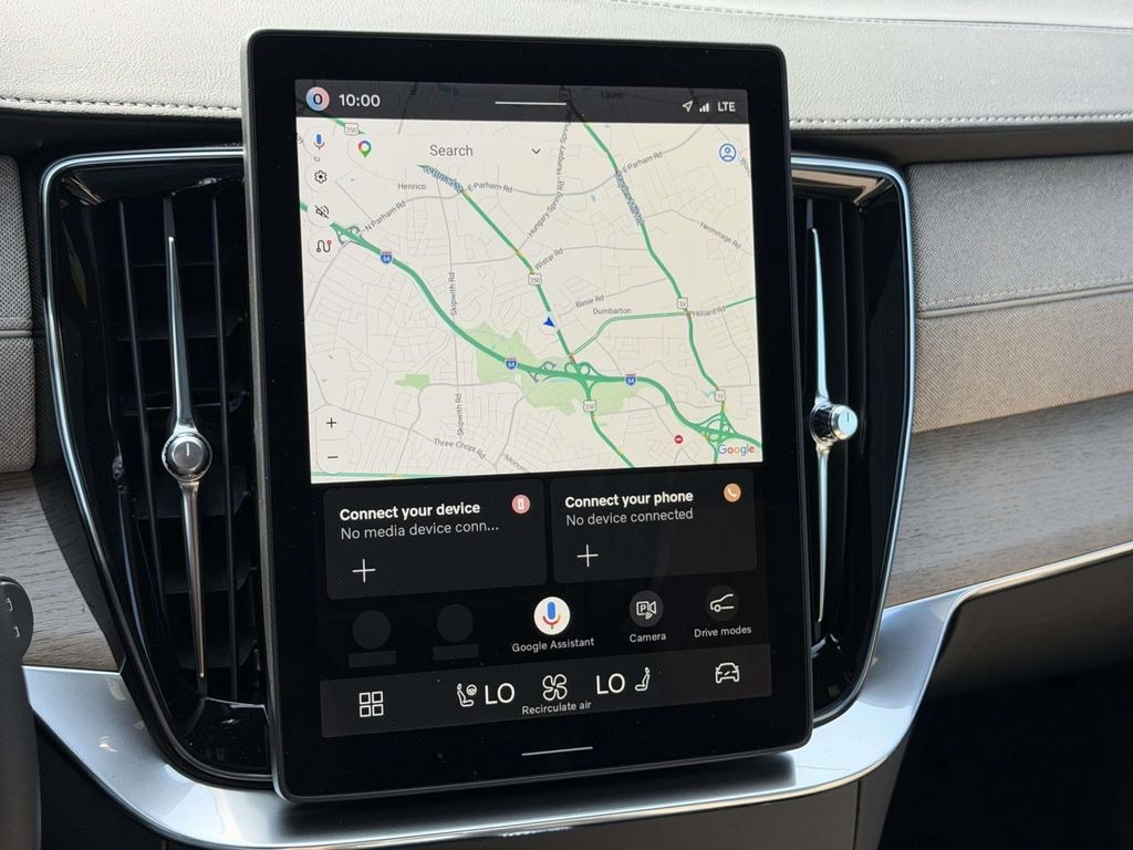 New 2026 Volvo XC90 B6 Plus 7-Seater SUV