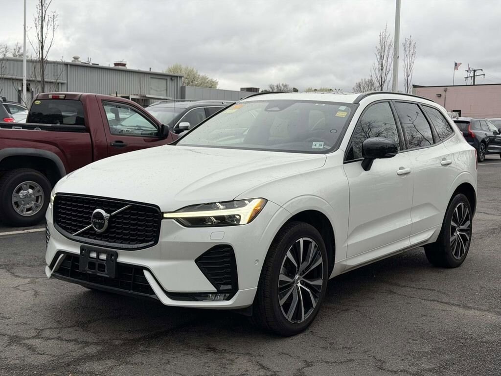 Used 2024 Volvo XC60 B5 Plus Dark Theme SUV