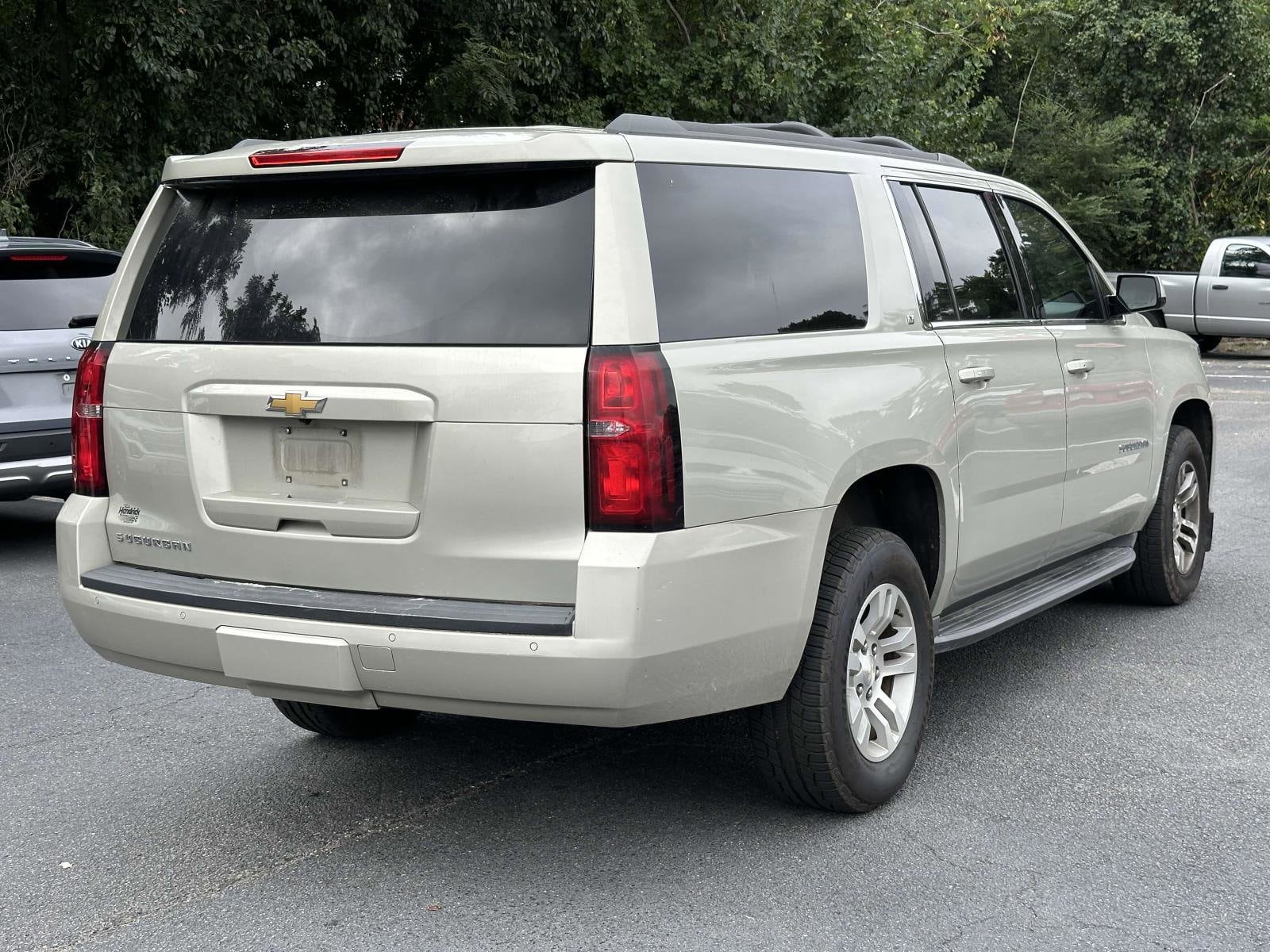 2016 Chevrolet Suburban LT