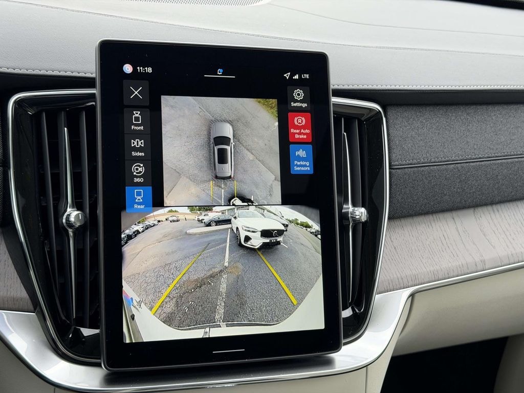 New 2026 Volvo XC90 B6 Ultra 7-Seater SUV