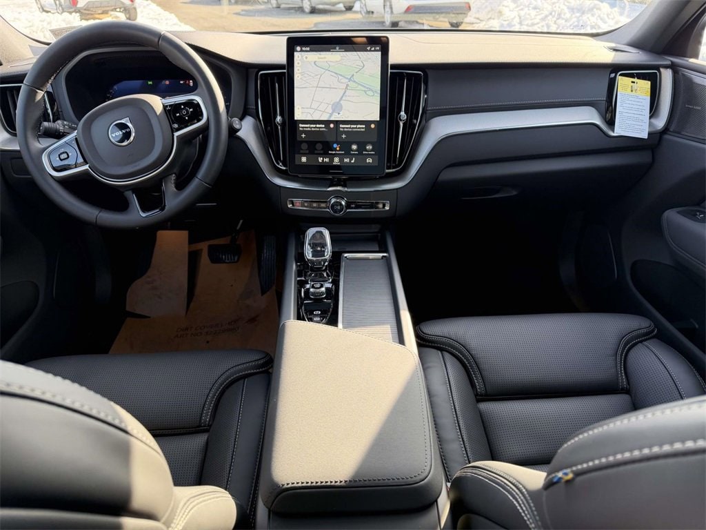 New 2026 Volvo XC60 plug-in hybrid T8 Ultra Black Edition SUV