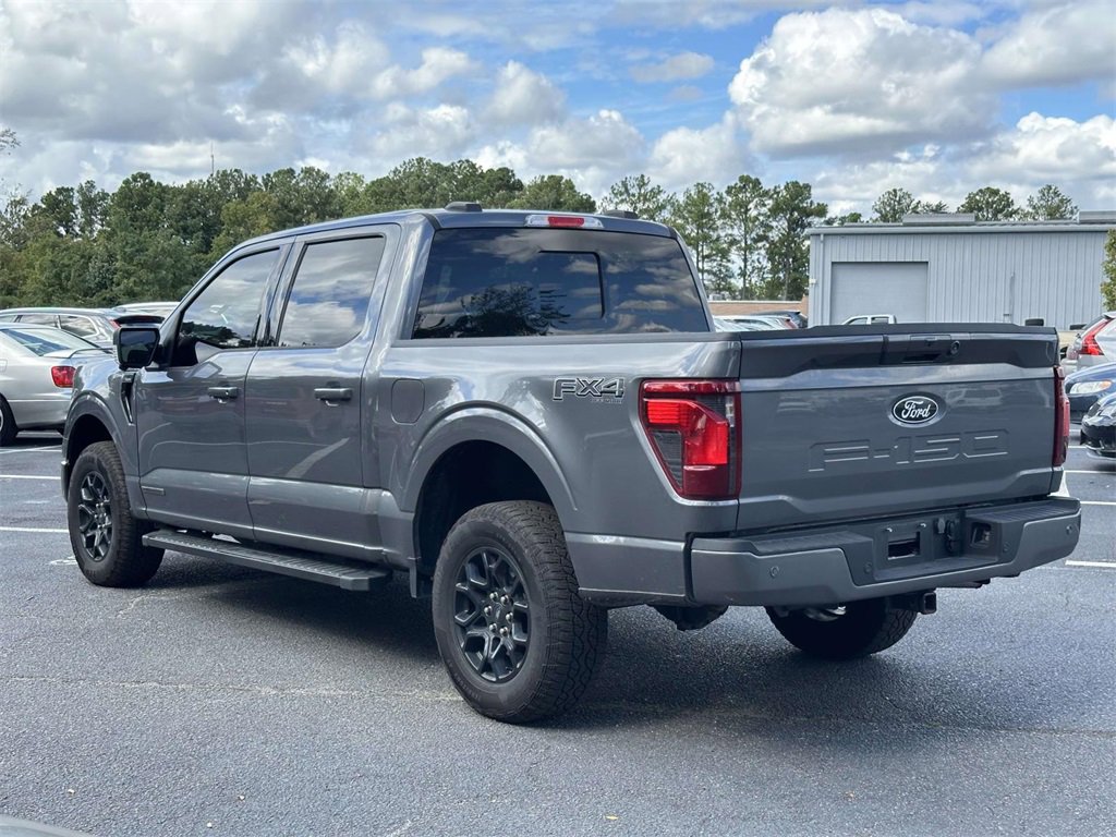 2024 Ford F-150 XLT photo 3