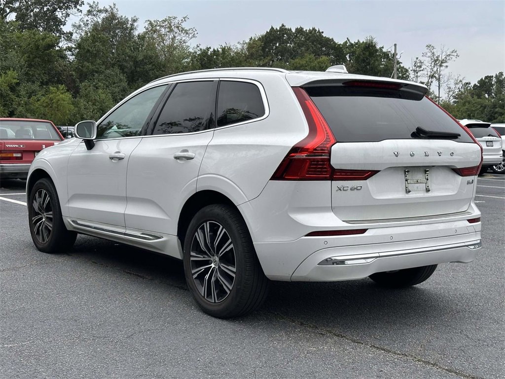 2022 Volvo XC60 Inscription photo 2