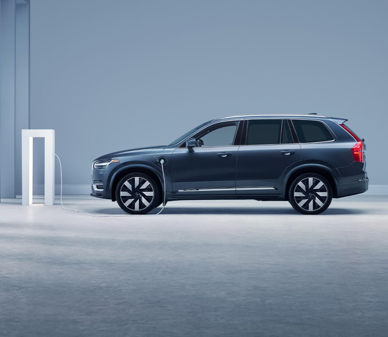 Volvo XC90 Towing Capacity Guide By Year & Trim