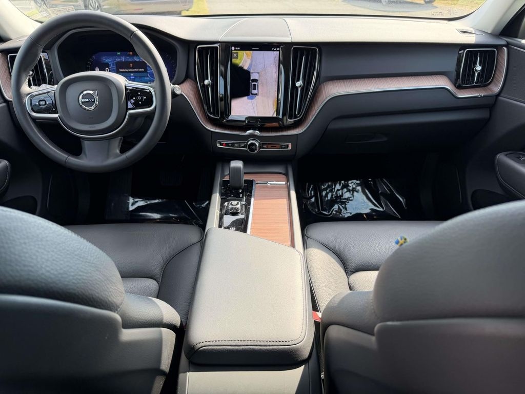 Used 2024 Volvo XC60 B5 Plus Dark Theme SUV