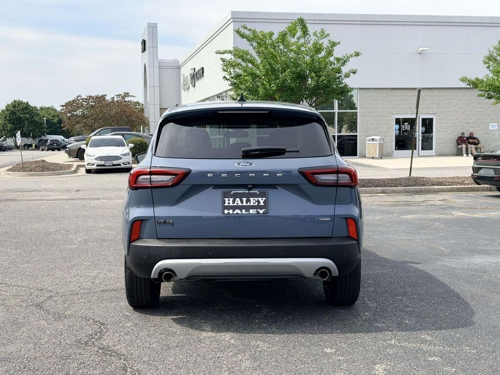 Used 2023 Ford Escape Plug-In Hybrid Base SUV