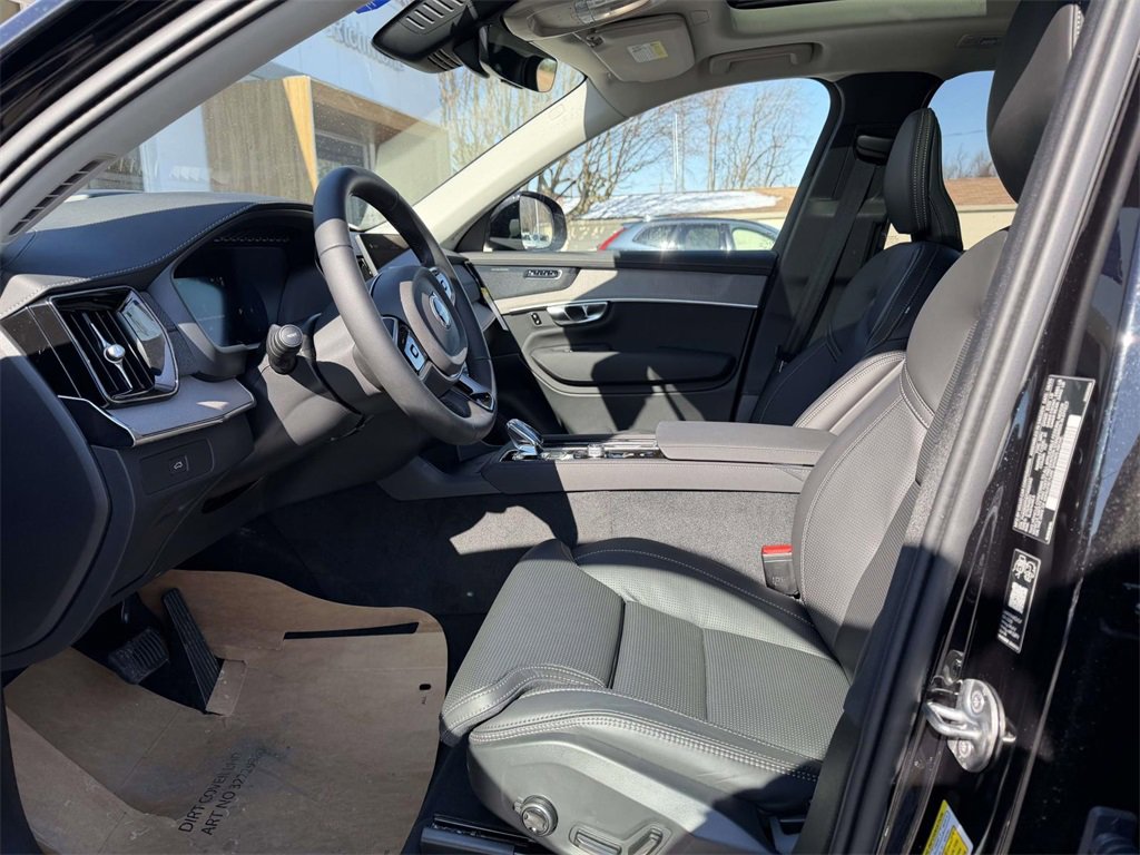 2026 Volvo XC90 Ultra - Photo 15