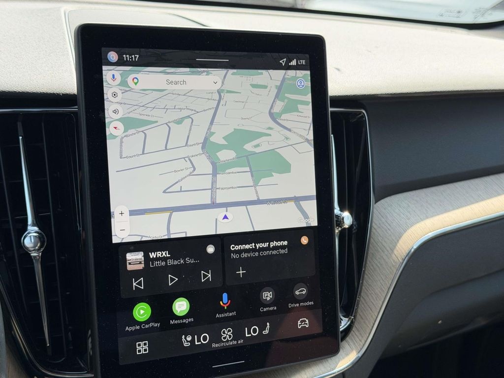 New 2026 Volvo XC60 B5 Plus SUV