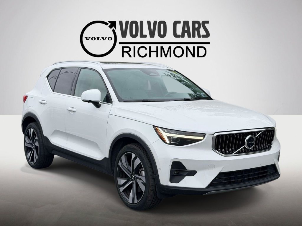 2023 Volvo XC40