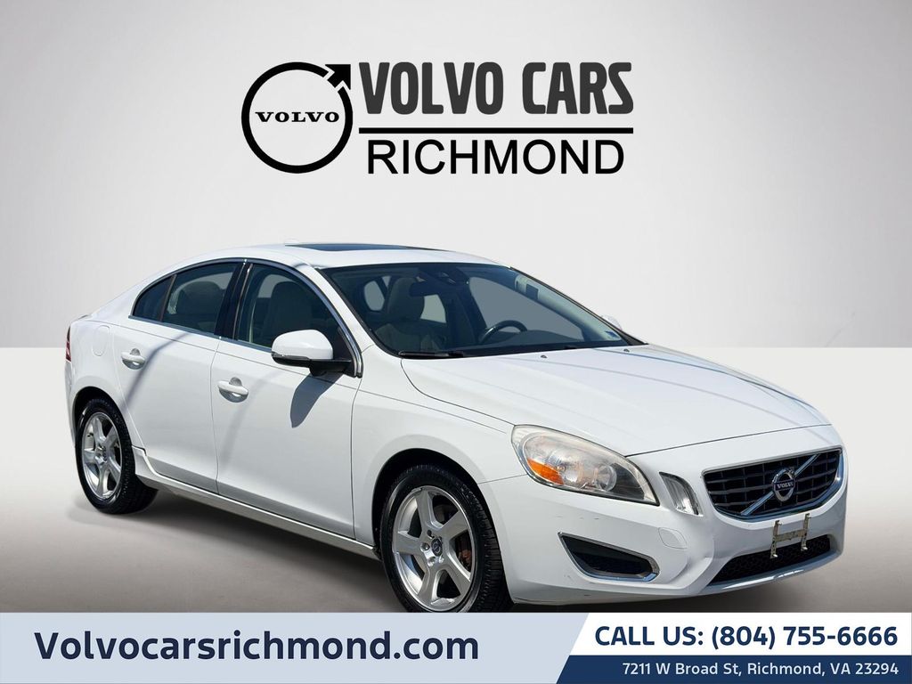 2012 Volvo S60 T5 FWD Auto's photo
