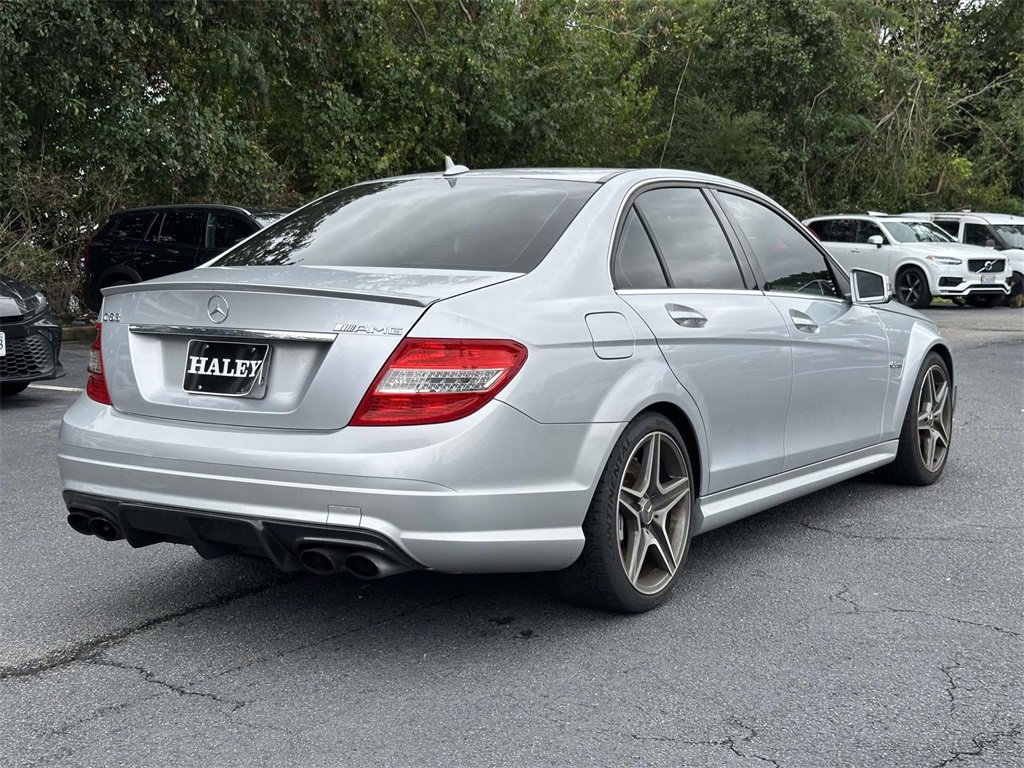2010 Mercedes Benz C 63 AMG Sedan photo 2
