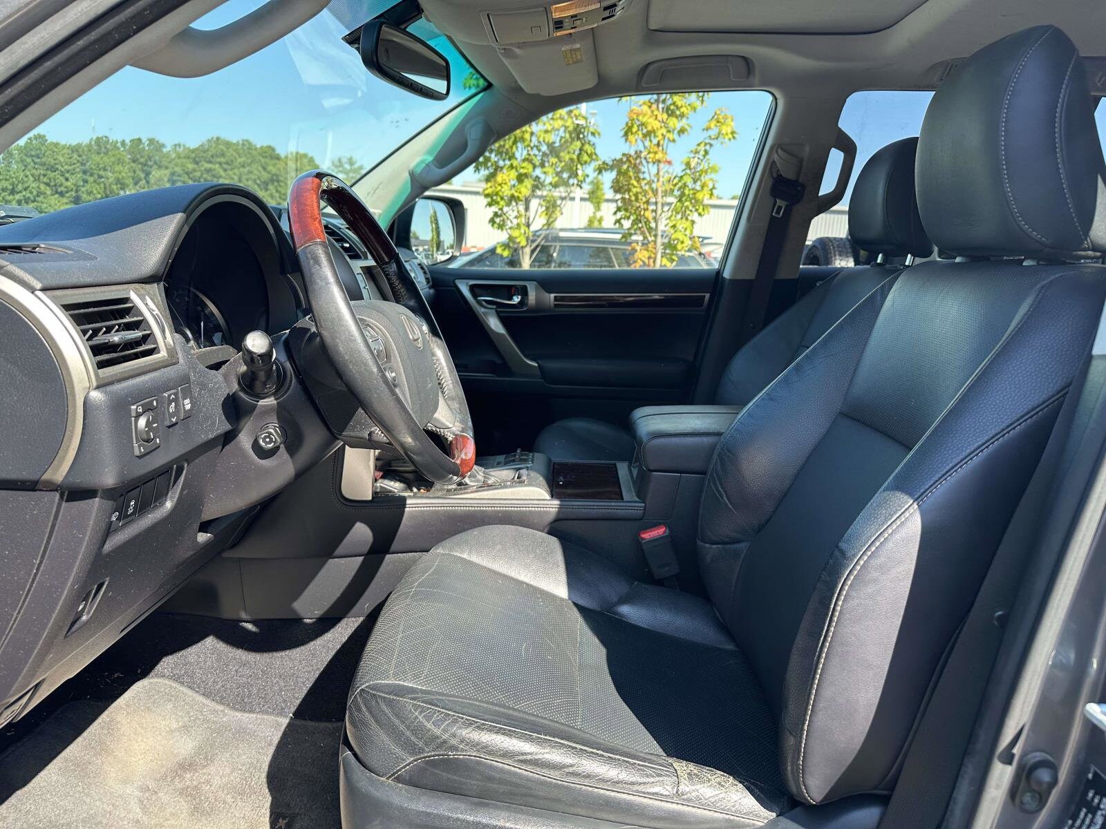 2018 Lexus GX 460 photo 3