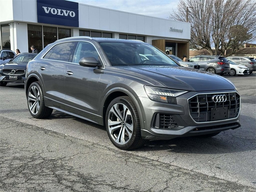 2022 Audi Q8 Prestige's photo