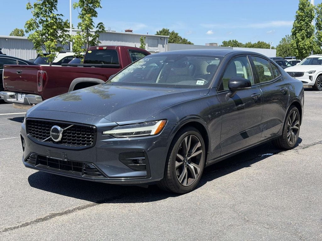 Used 2023 Volvo S60 Sedan