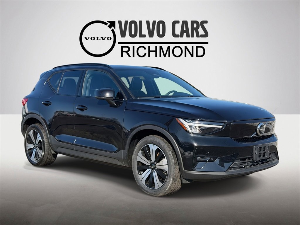 2023 Volvo XC40 Plus