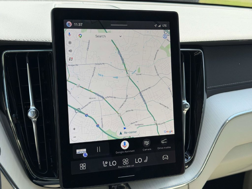 New 2026 Volvo XC60 B5 Ultra SUV