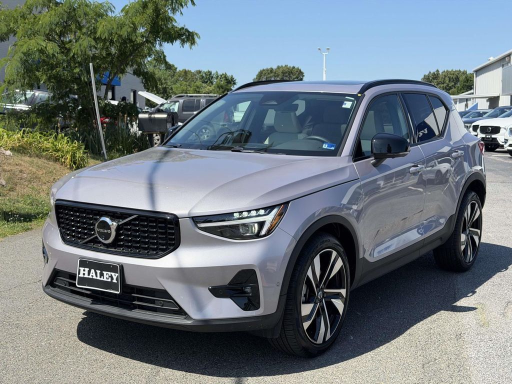 2026 Volvo XC40 Ultra - Photo 22