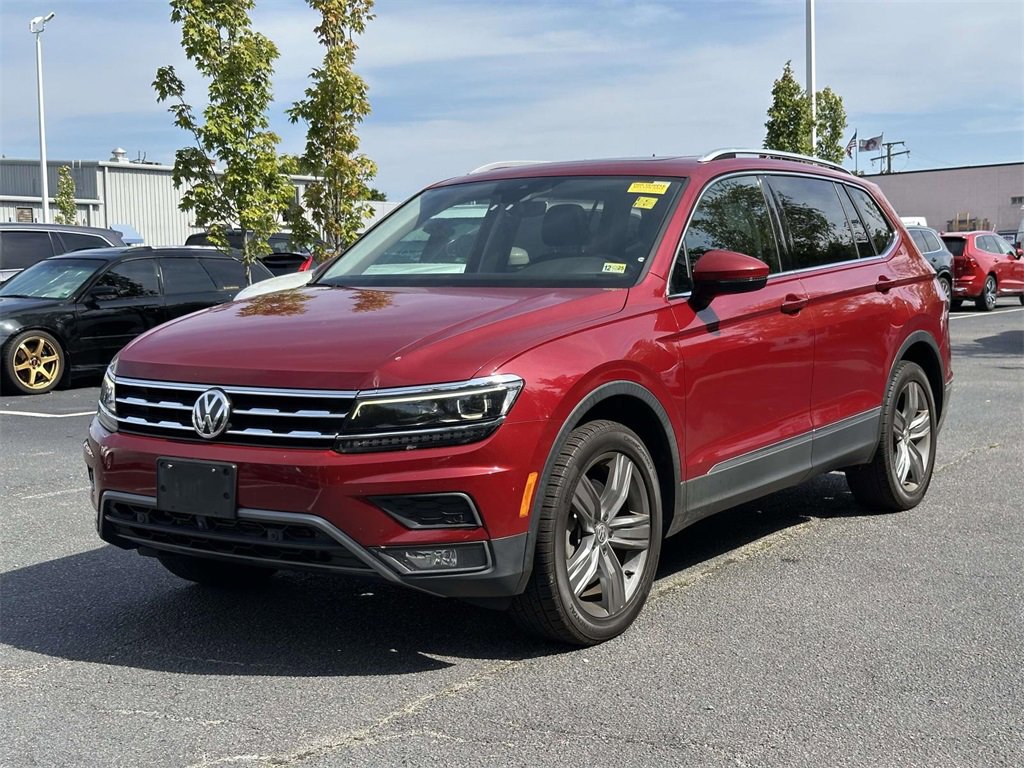 2018 Volkswagen Tiguan SEL Premium photo 3