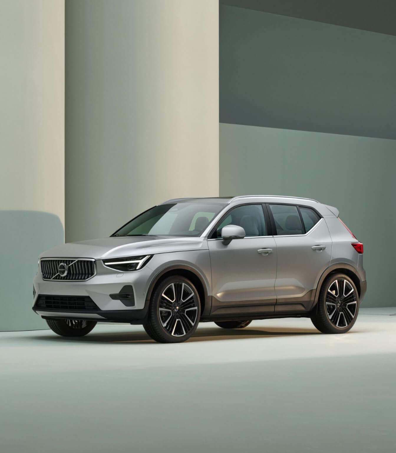 Volvo XC40 Fuel & Gas Tank Information