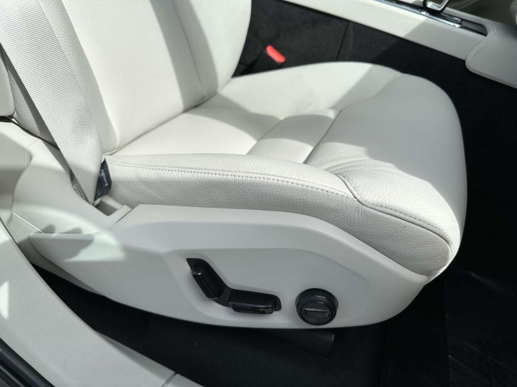 2024 Volvo XC90 Plus - Photo 14