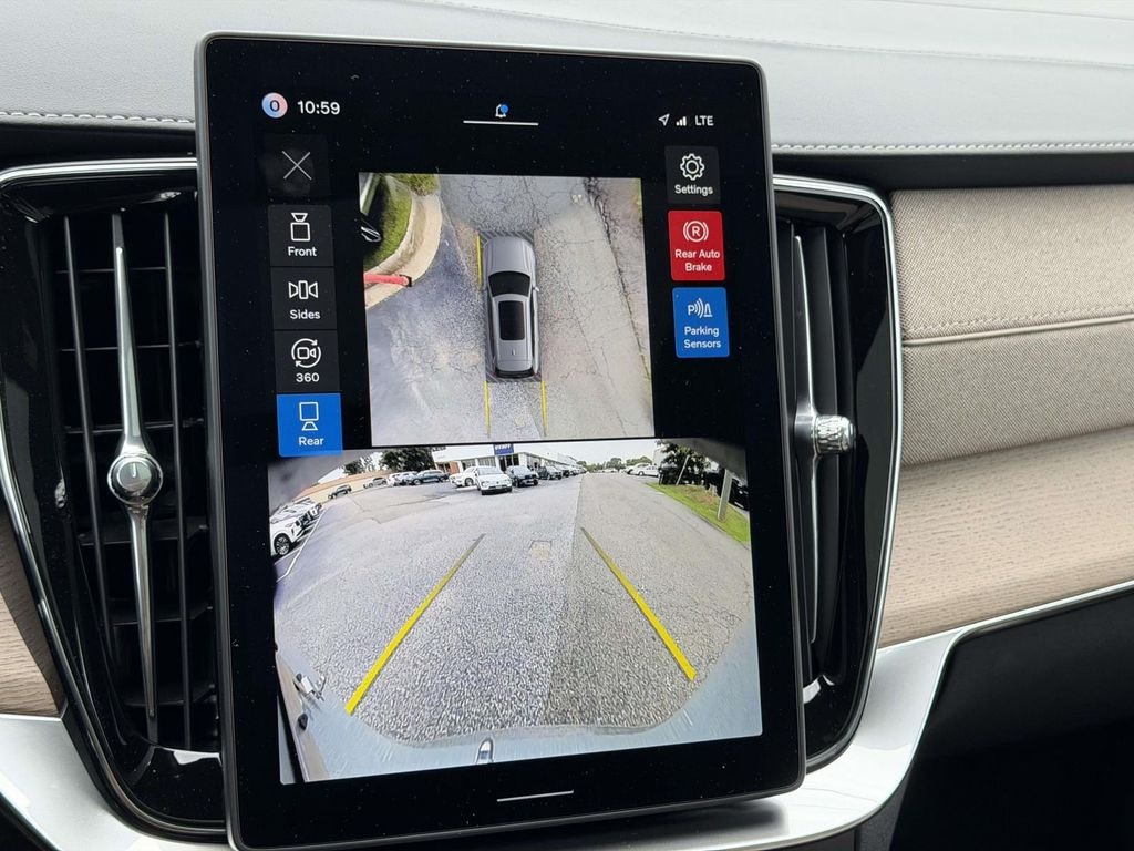 New 2026 Volvo XC90 B5 Plus 7-Seater SUV