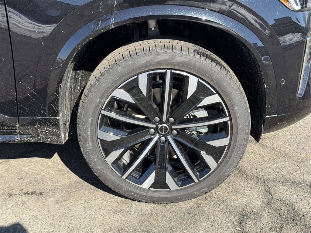 2026 Volvo XC90 Ultra - Photo 24