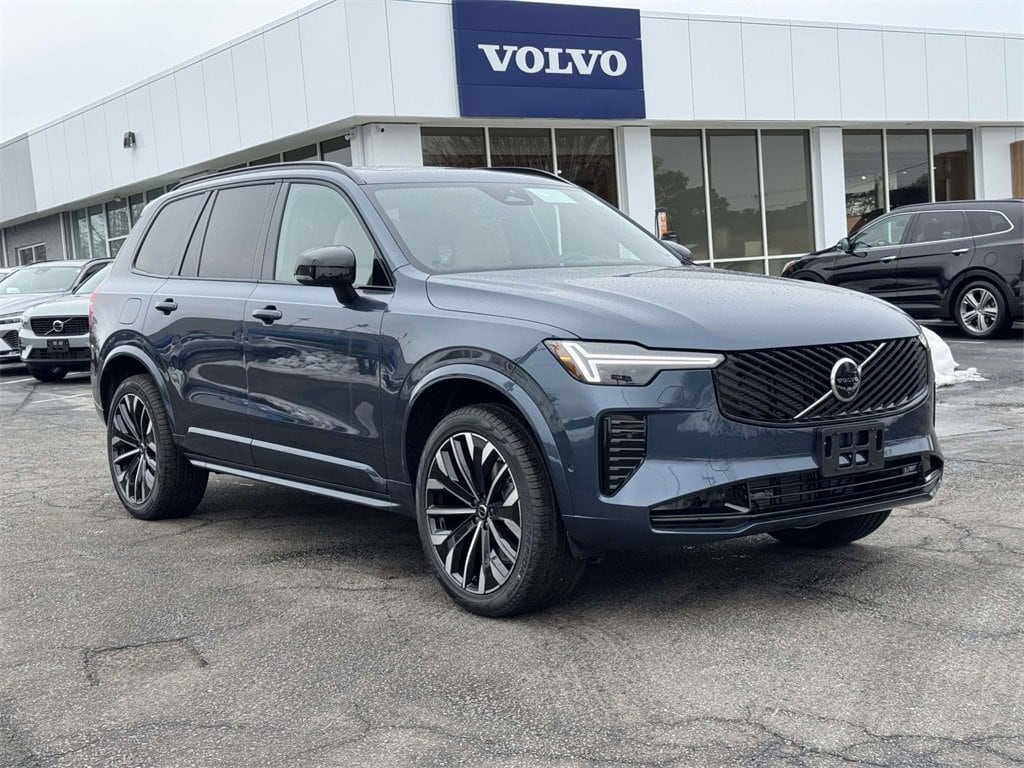 New 2026 Volvo XC90 B6 Ultra Dark Theme 7-Seater SUV