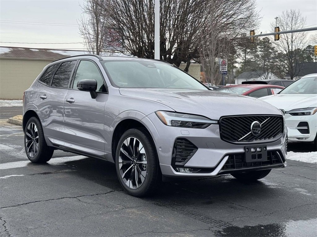 New 2026 Volvo XC60 B5 Plus SUV