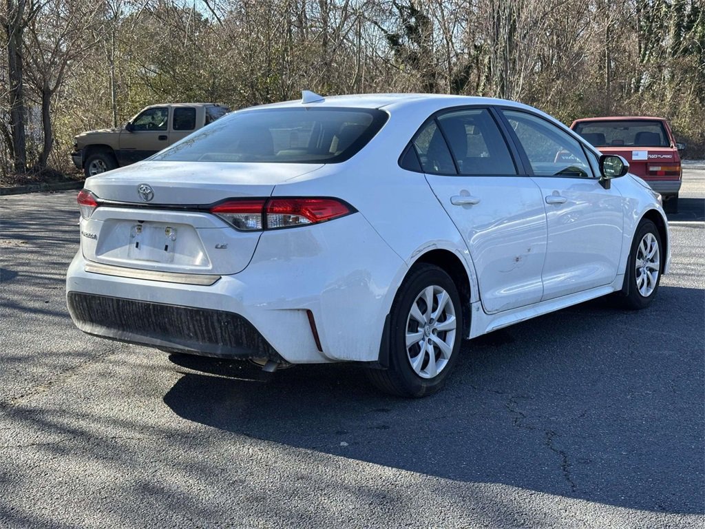Used 2023 Toyota Corolla LE with VIN JTDB4MEE1PJ004216 for sale in Northfield, Minnesota