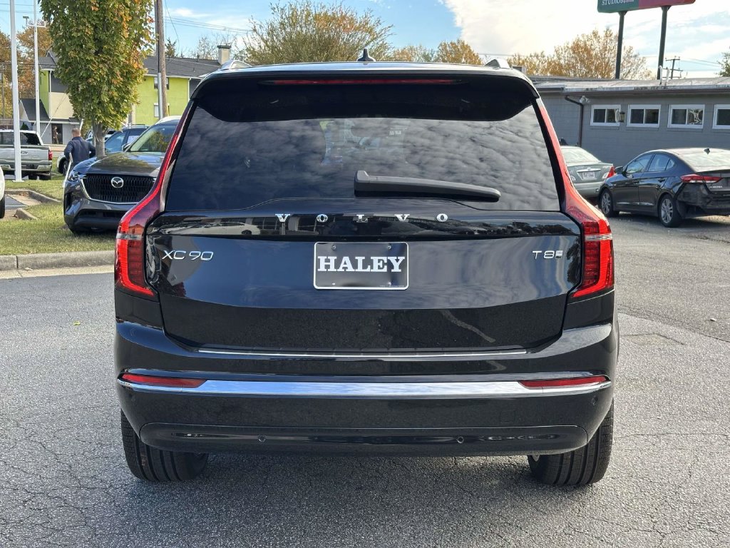 2026 Volvo XC90 Plus - Photo 20