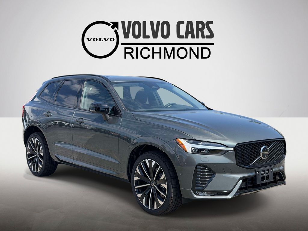 2026 Volvo XC60 B5 Ultra Dark AWD's photo