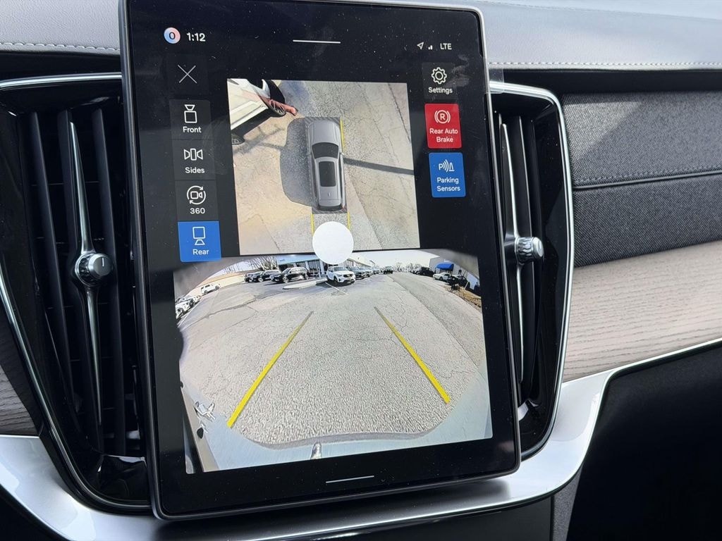 New 2026 Volvo XC90 B6 Plus 7-Seater SUV