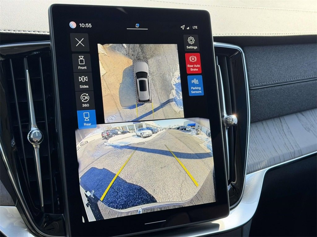 New 2026 Volvo XC90 plug-in hybrid T8 Ultra 7-Seater SUV