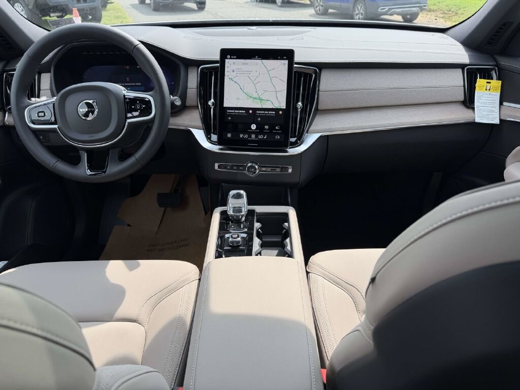 New 2026 Volvo XC90 plug-in hybrid T8 Plus 7-Seater SUV