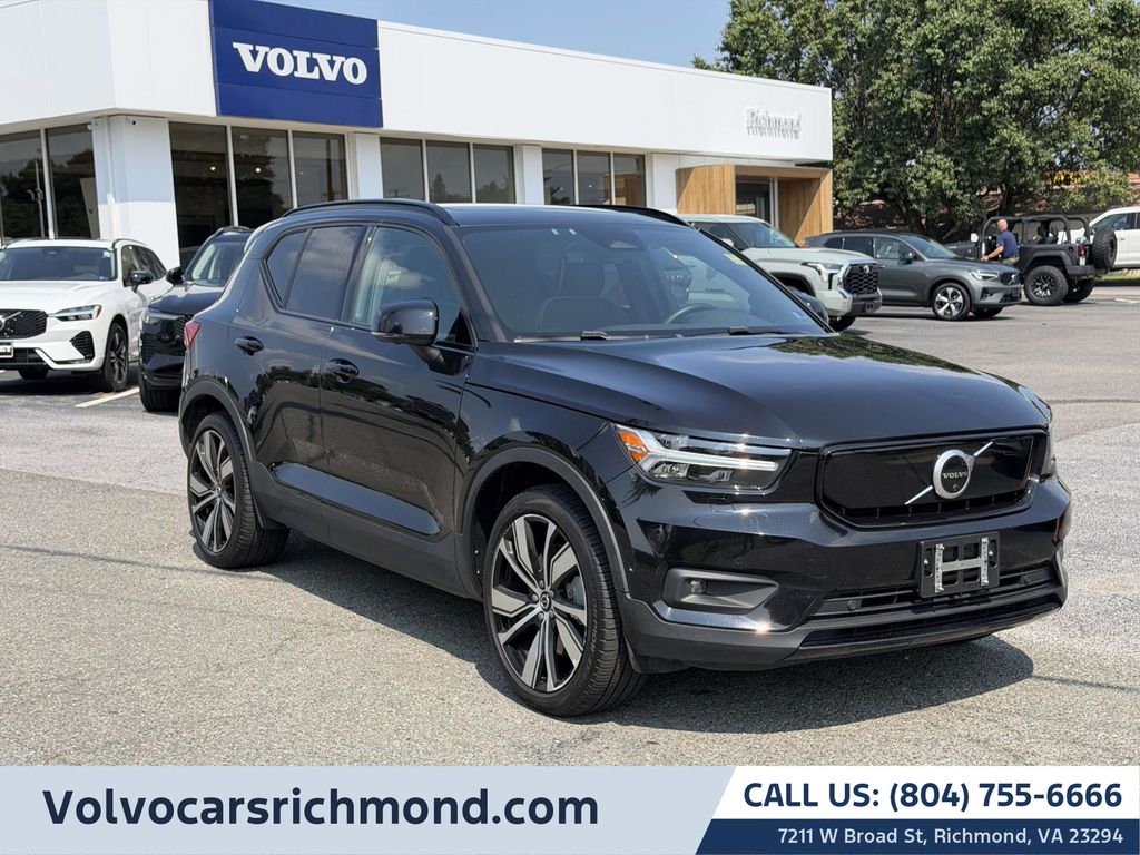 2022 Volvo XC40 Recharge Pure Electric