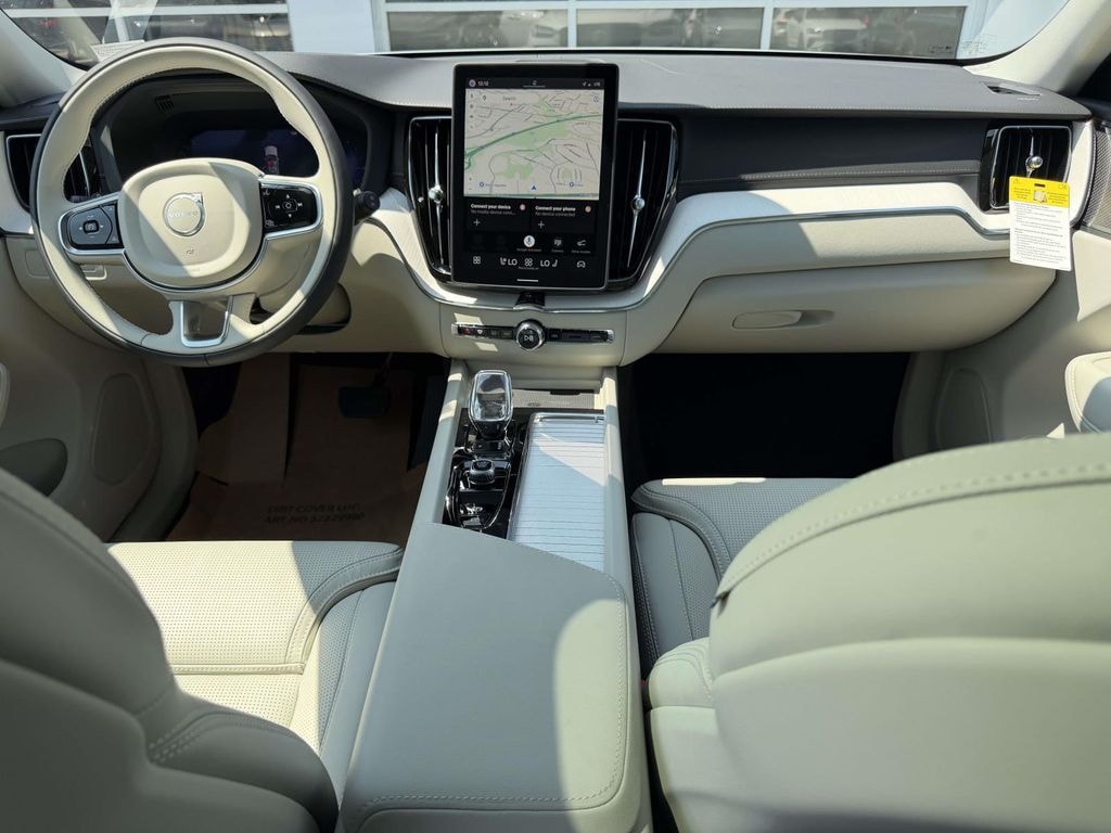 New 2026 Volvo XC60 plug-in hybrid T8 Ultra SUV
