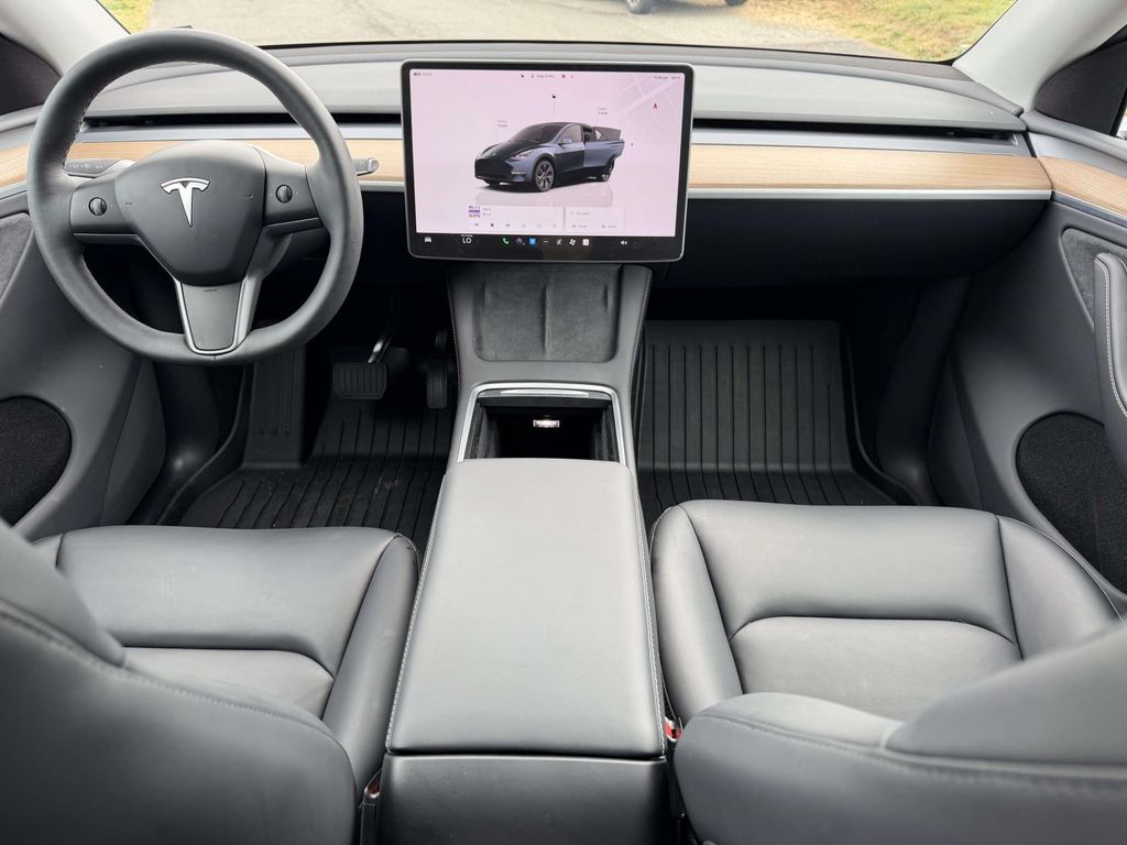 Used 2024 Tesla Model Y Long Range with VIN 7SAYGDEE6RA330749 for sale in Richmond, VA