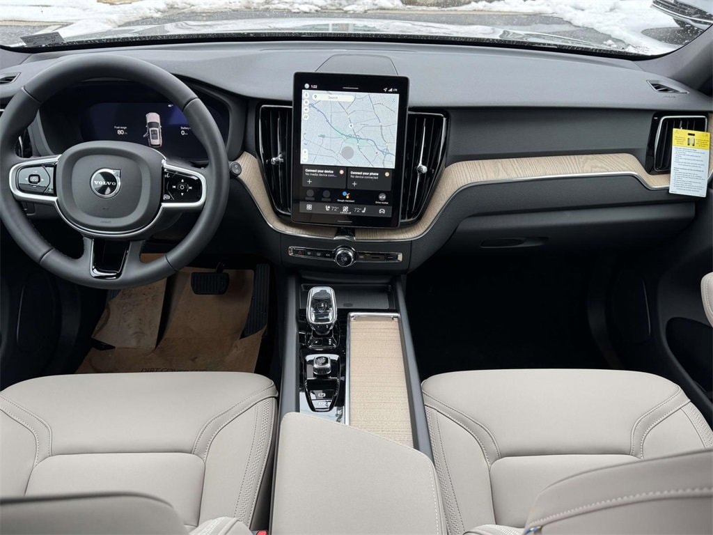 New 2026 Volvo XC60 plug-in hybrid T8 Core SUV