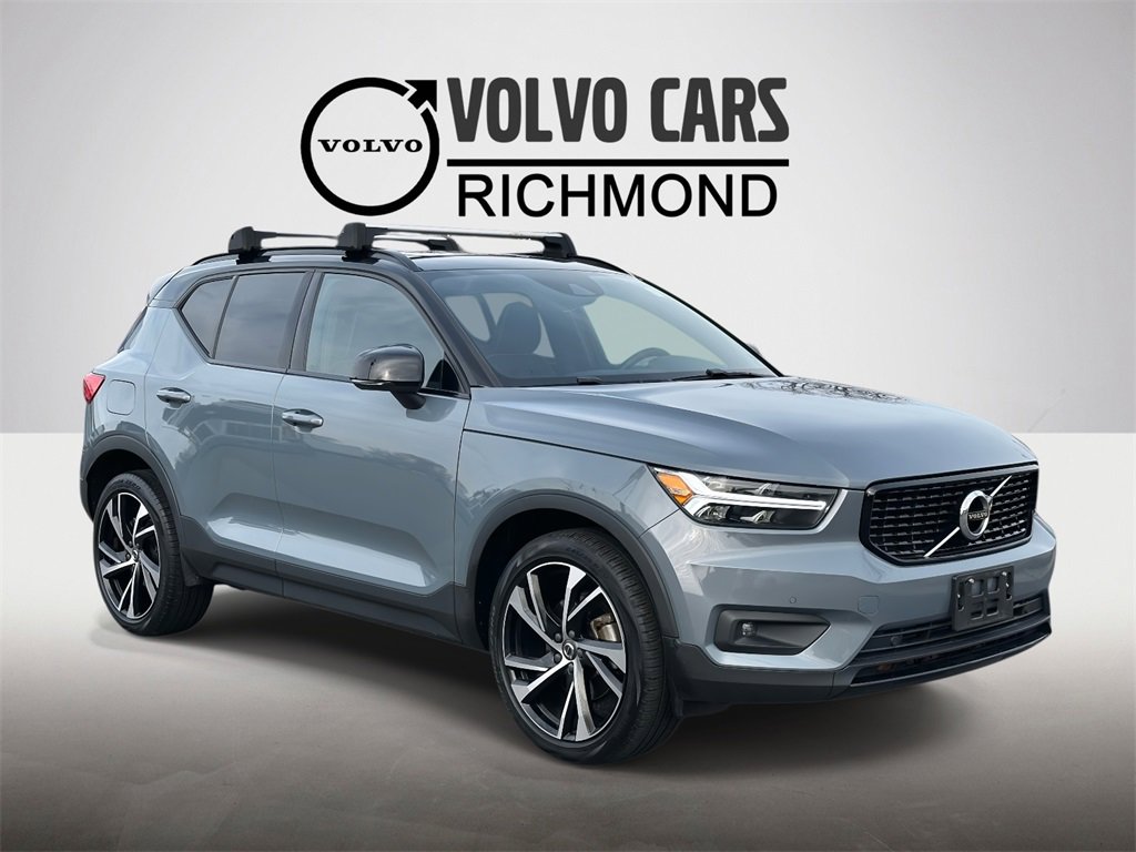 2021 Volvo XC40 R-Design's photo