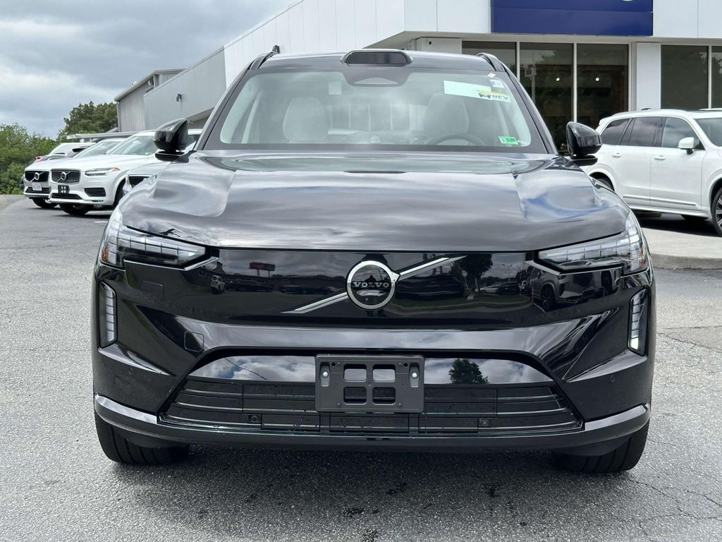 2025 Volvo EX90 Ultra - Photo 22