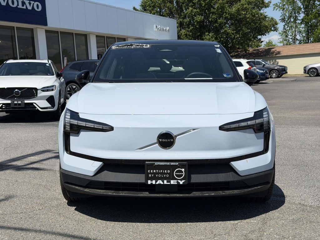 2025 Volvo EX30 Plus - Photo 25