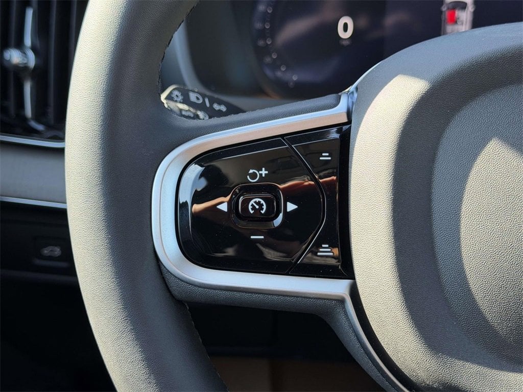 2026 Volvo XC90 Ultra - Photo 8