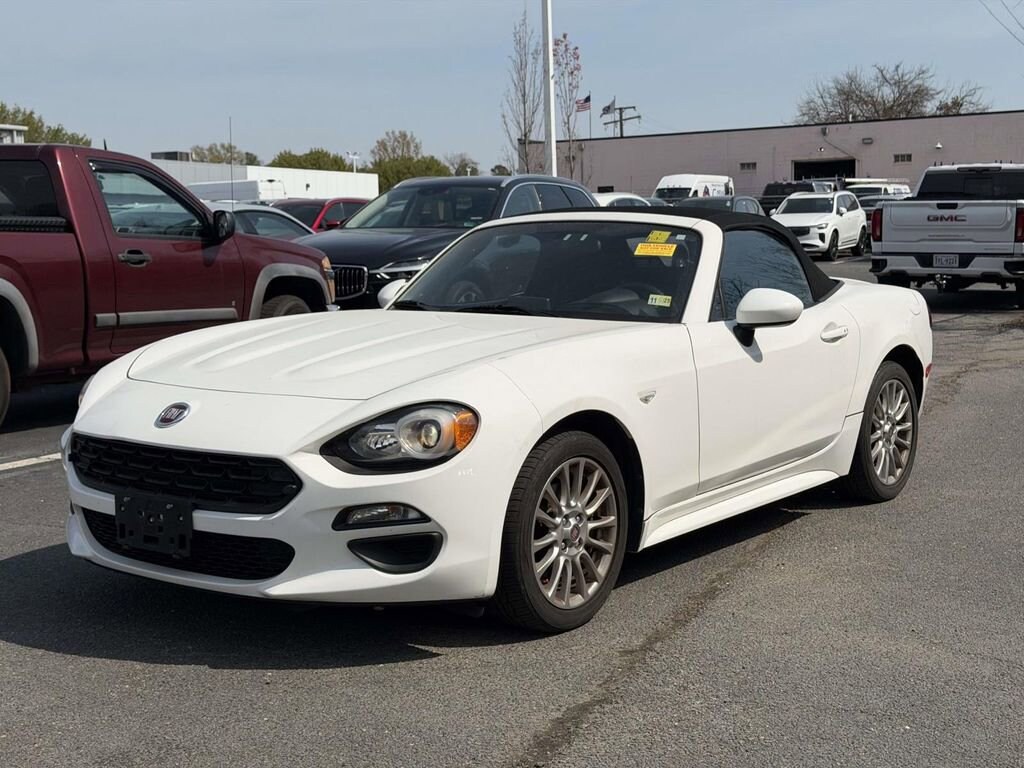 Used 2017 FIAT 124 Spider Classica Convertible