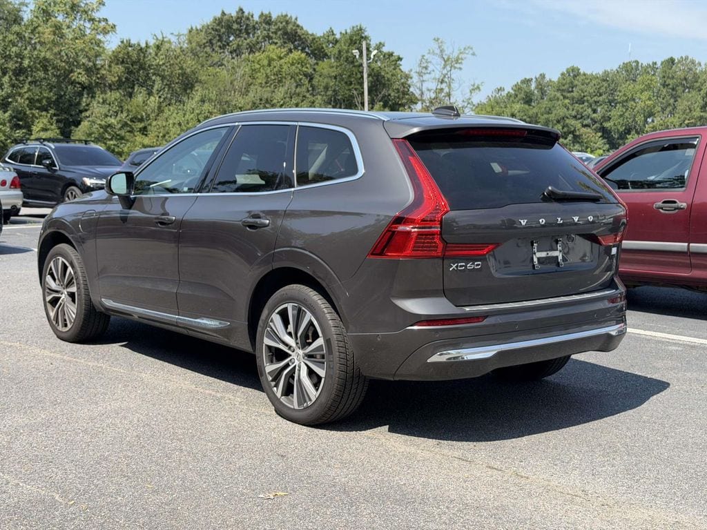 Used 2022 Volvo XC60 Recharge Plug-In Hybrid T8 Inscription Expression SUV